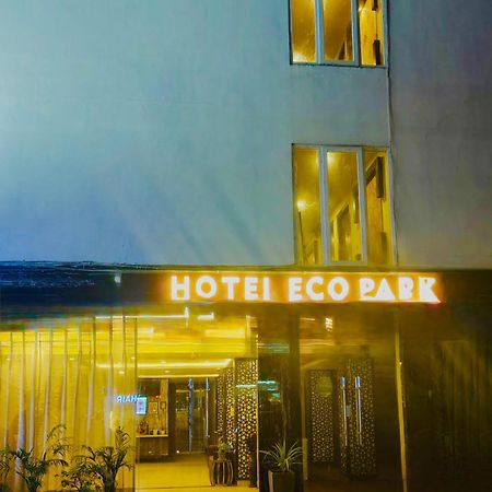 Hotel Eco Park New Town 외부 사진