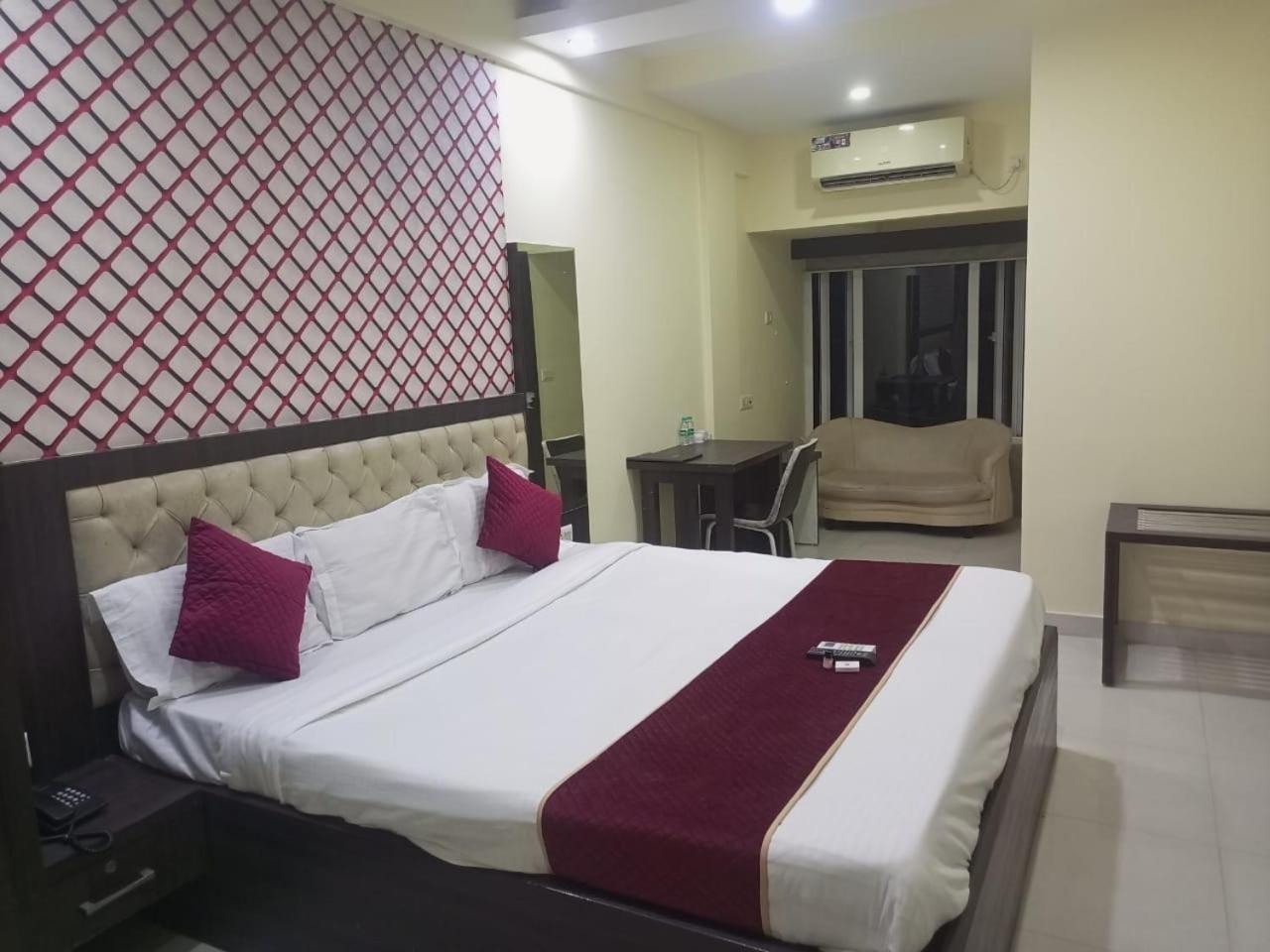 Hotel Eco Park New Town 외부 사진